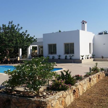 Eliofos Luxury Villa Polis Exterior photo