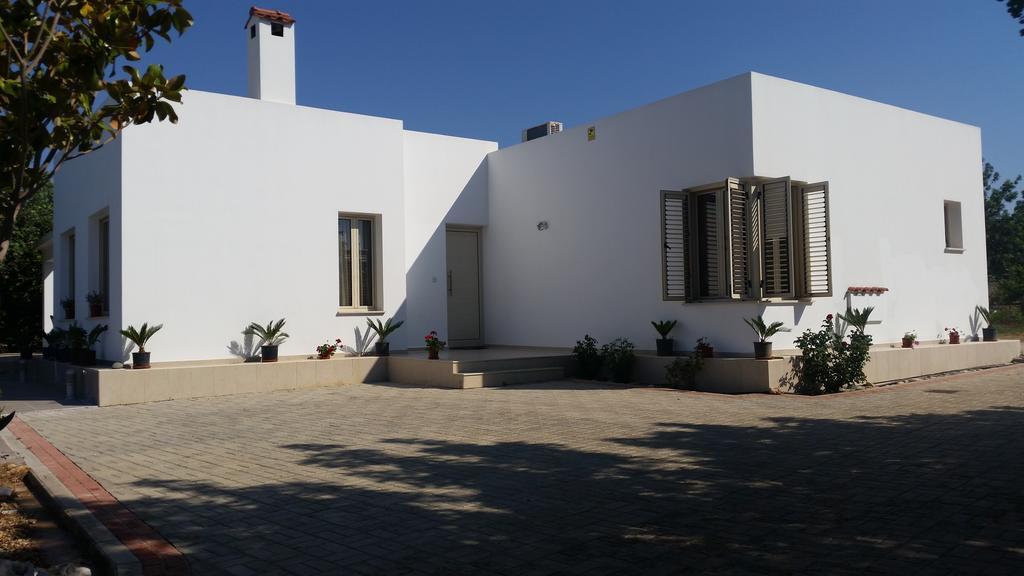 Eliofos Luxury Villa Polis Exterior photo