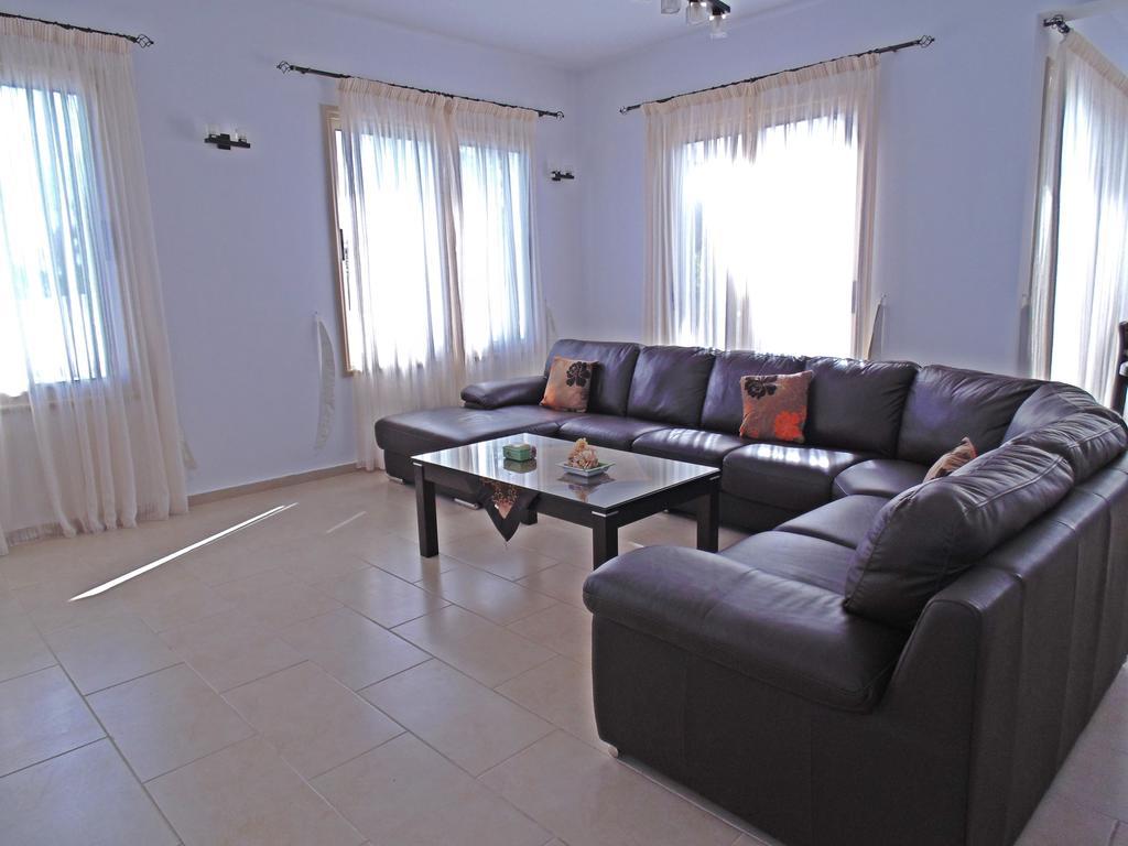 Eliofos Luxury Villa Polis Exterior photo