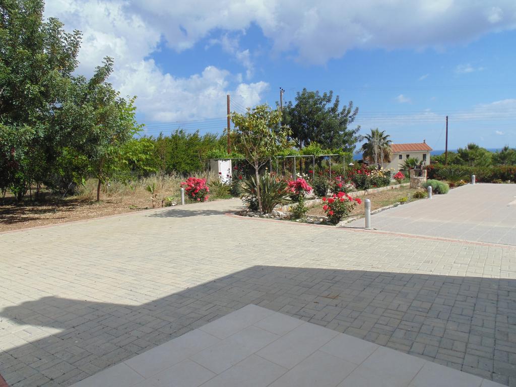 Eliofos Luxury Villa Polis Exterior photo