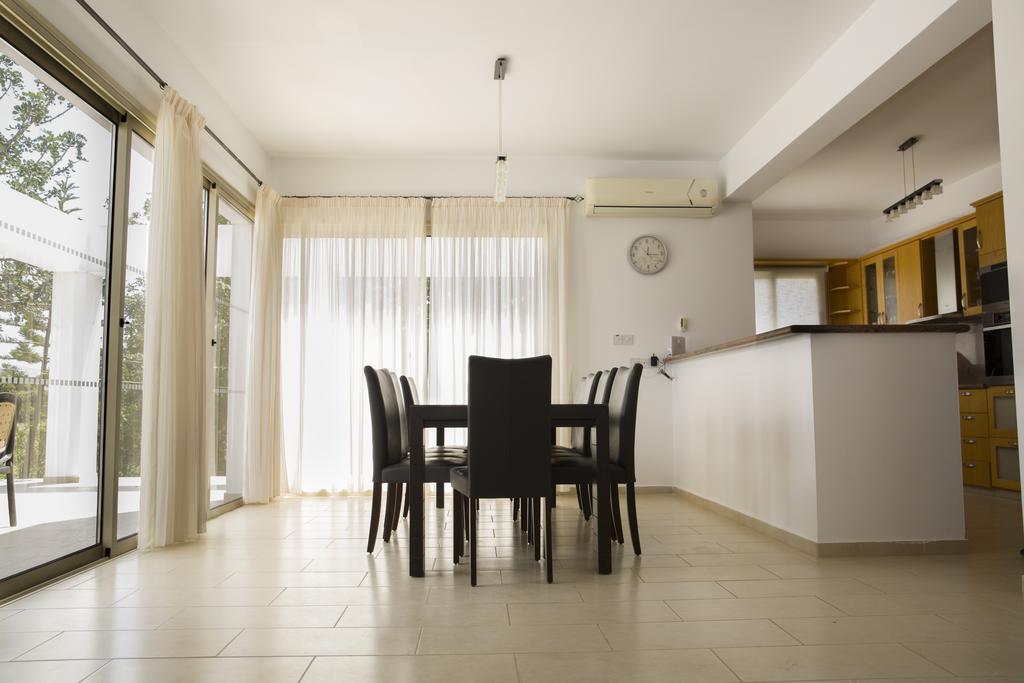 Eliofos Luxury Villa Polis Exterior photo